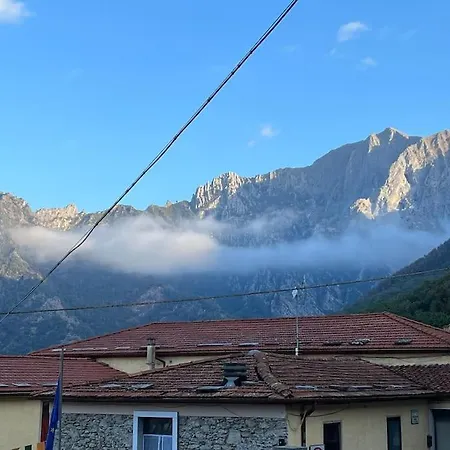 A&p * Azzano (Tuscany)